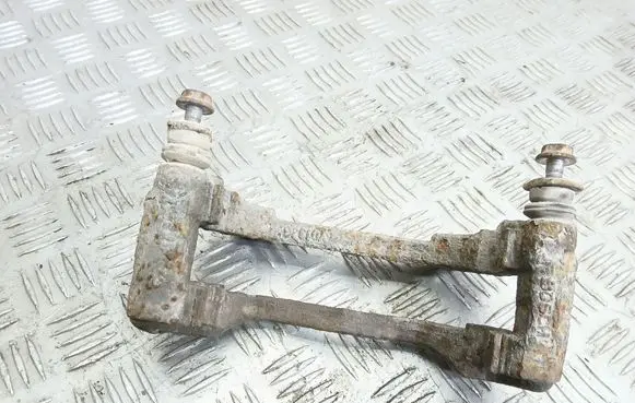 Toyota Corolla Verso AR10 Front Brake Caliper Pad/Carrier 