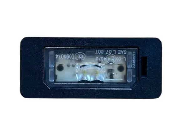 BMW 3 E92 E93 Number plate light 63267193293 7193293