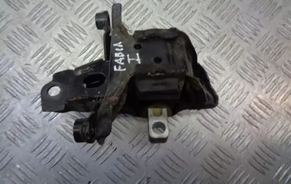 Skoda Fabia Mk1 (6Y) Engine mount vacuum valve 