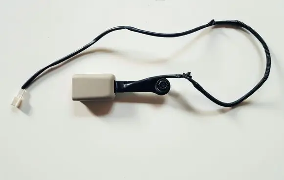 Nissan Leaf I (ZE0) Front seatbelt buckle 868423NA1A 6185326A