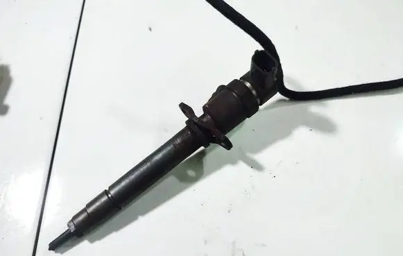 Volvo S60 Fuel injector 8658752 0445110078