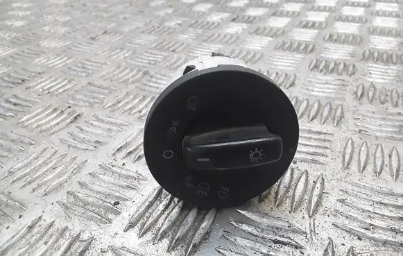 Skoda Octavia Mk2 (1Z) Light switch 1z0941431c
