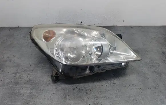 Opel Astra H Headlight/headlamp 13239289