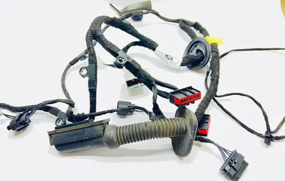 Land Rover Discovery 5 Front door wiring loom KY3214631ALE 50222059 50248305