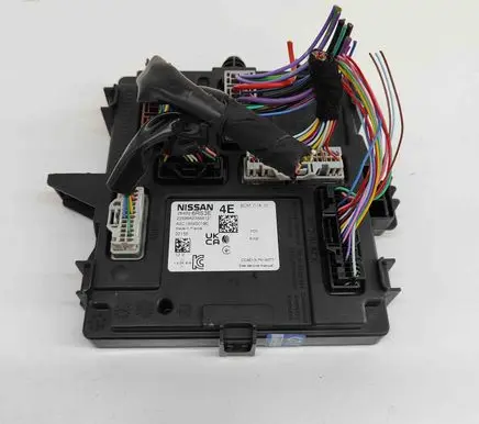 Nissan Qashqai J12 Central body control module A2C193450190 284B26RS3E