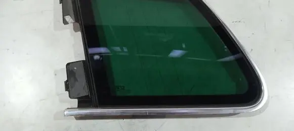 Volkswagen Touareg I Rear side window 7L6845297 43R00069