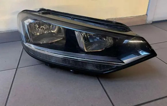 Volkswagen Touran III Headlight/headlamp 5TB941006A