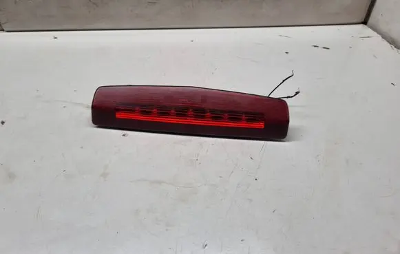 Opel Zafira B Third/center stoplight 13252463 417801