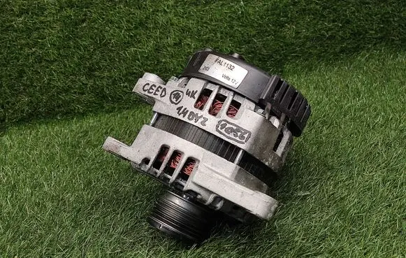 KIA Ceed Generator/alternator FAL1132