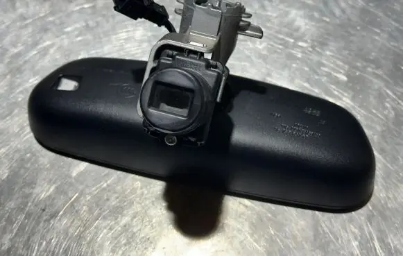 Peugeot 508 Rear view mirror (interior) 96758892XT