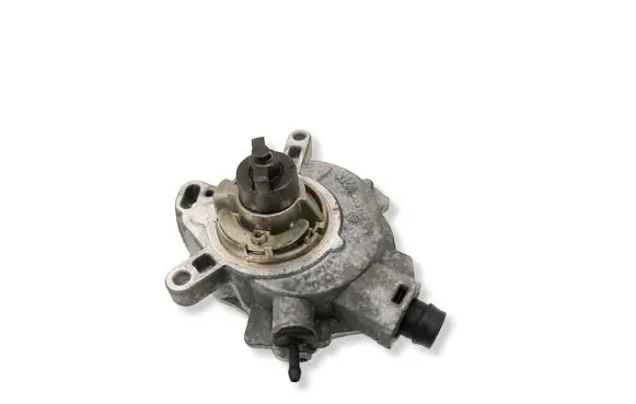 Ford Escape III Vacuum pump DS7G2A451CB