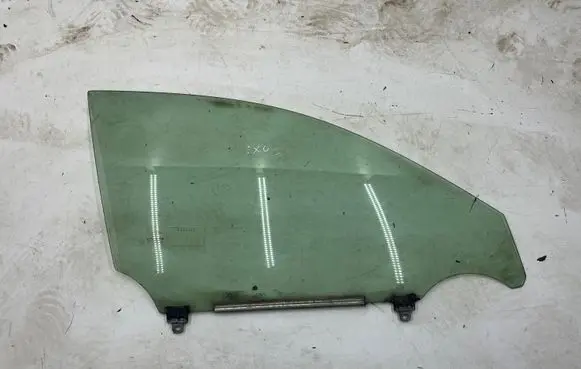Lexus IS 220D-250-350 Front door window glass four-door 43R00012