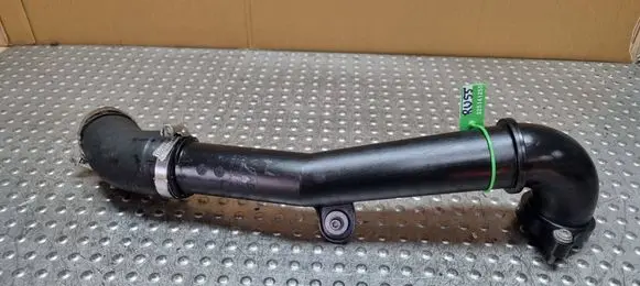 Volkswagen Golf VII Intercooler hose/pipe 04L145770H 04L145828D