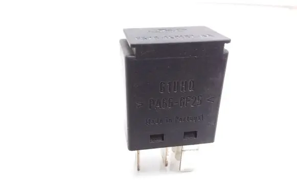 Ford Focus Hazard warning light relay F57B14B192AA