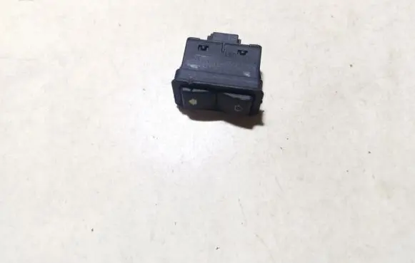 BMW 5 E39 Electric window control switch 8368974