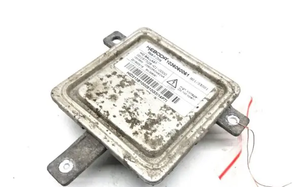 Jaguar F-Pace Voltage converter/converter module 1036060061