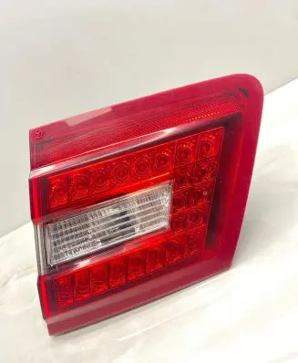 Mercedes-Benz E W212 Tailgate rear/tail lights E12729 A055864