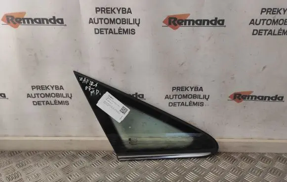 Opel Zafira B Front triangle window/glass 13123923