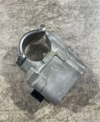 Toyota Yaris Ignition lock 45020 3312