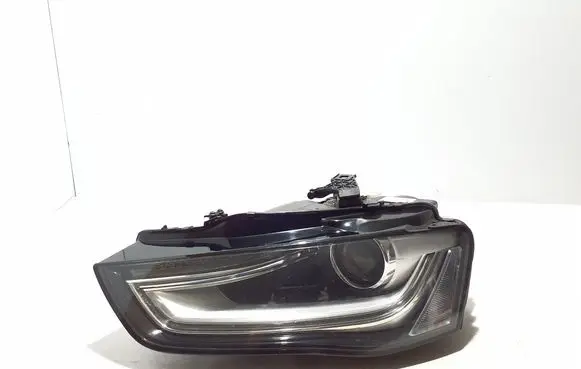 Audi A4 S4 B8 8K Headlight/headlamp 8K0941005C