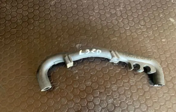 Land Rover Range Rover Sport L320 Breather hose/pipe 4R8Q6C717AC