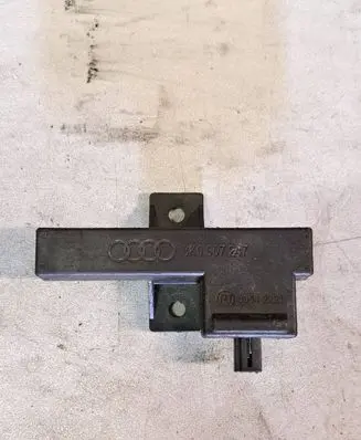 Audi A4 S4 B8 8K Keyless (KESSY) go control unit/module 8K0907247 33542221