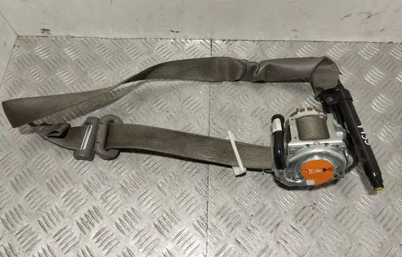 Ford F150 Front seatbelt 2490109AB