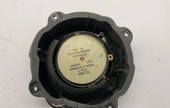 Cadillac CTS Front door speaker 09354919 05M02236 36908P