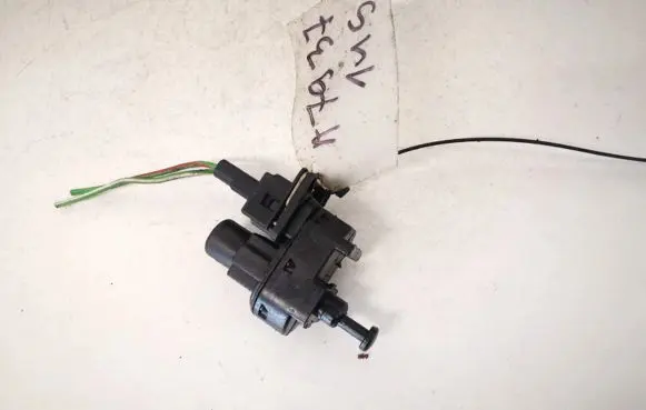Ford Focus Brake pedal sensor switch 93bb13480bc 93bb-13480-bc