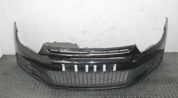 Volkswagen Scirocco Front bumper