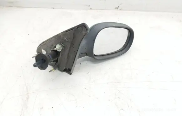 Manual wing mirror