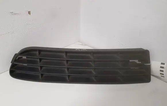 Audi A6 S6 C5 4B Front bumper lower grill 4A0807345J 12069
