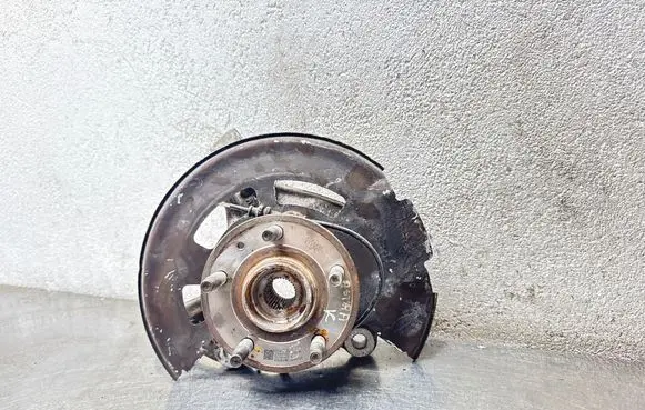 Opel Astra K Front wheel hub 557804735 13580204 4116184