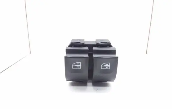 Renault Captur Electric window control switch 254113300R 10023899