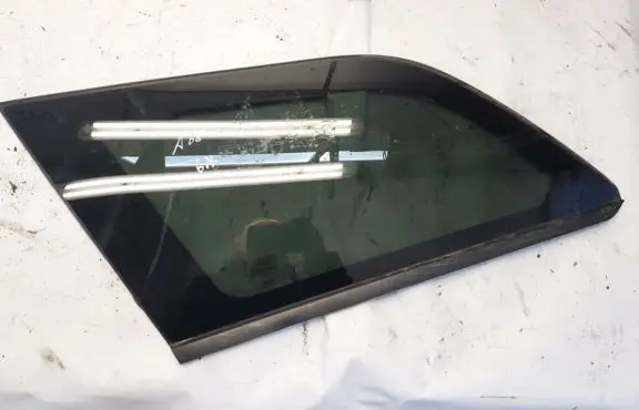 Dodge Journey Rear side window