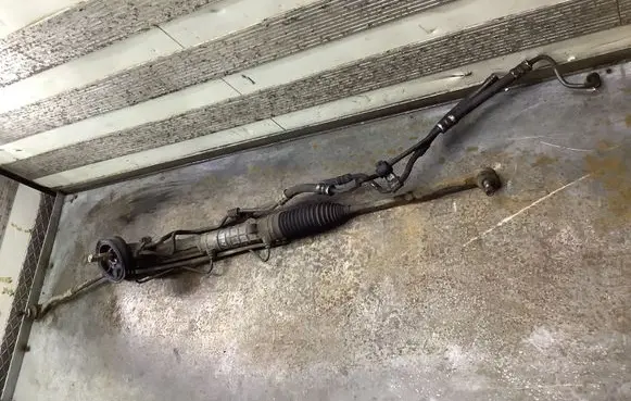 Peugeot 5008 Steering rack 6820000084