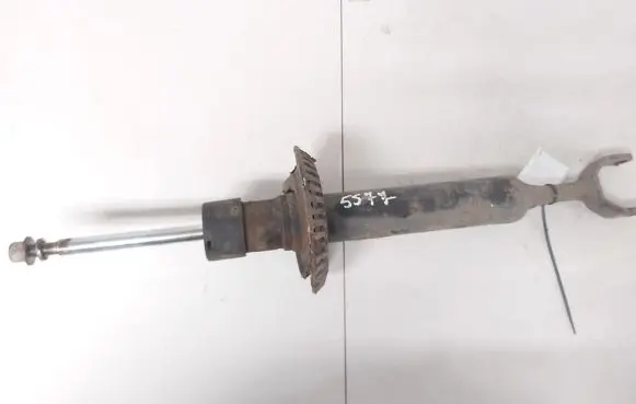 Volkswagen PASSAT B5 Front shock absorber/damper 3b0413031a