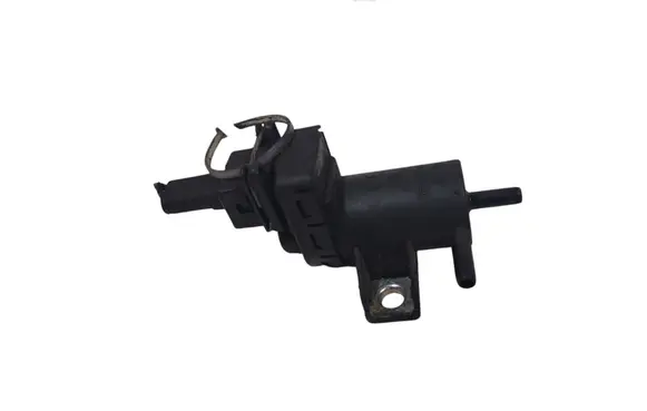 Nissan X-Trail T31 Turbo solenoid valve 8200762162