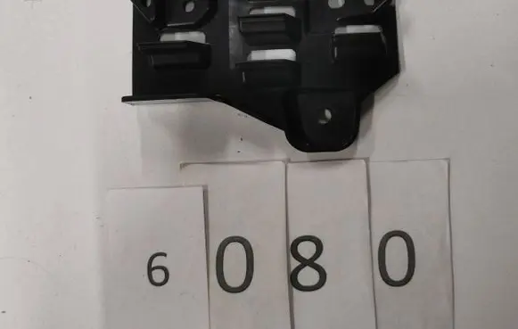 Mazda CX-5 Manufacturer badge logo/emblem KSD450162 T214S24