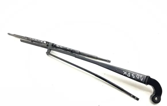 Maserati Quattroporte Front wiper blade arm 6871NWB