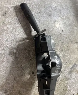 Peugeot 206 Wiper turn signal indicator stalk/switch 34394302