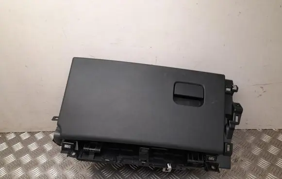 Land Rover Discovery Sport Glove box set K8D2060T10B