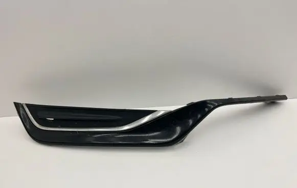 Front bumper lower grill