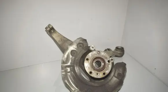 BMW 5 F10 F11 Front wheel hub 6777751 6868480 31206868480