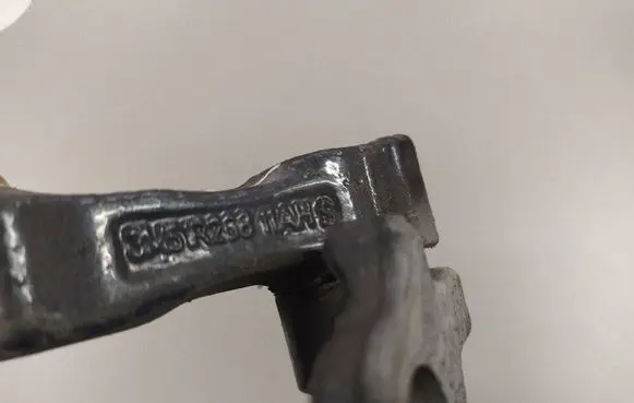Ford Focus C-MAX Rear door upper hinge