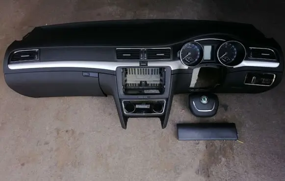 Skoda Superb B6 (3T) Dashboard 3T2857007C