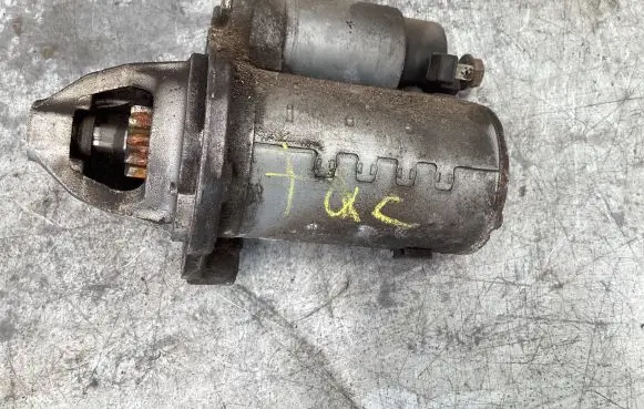 Chrysler Town & Country V Starter motor