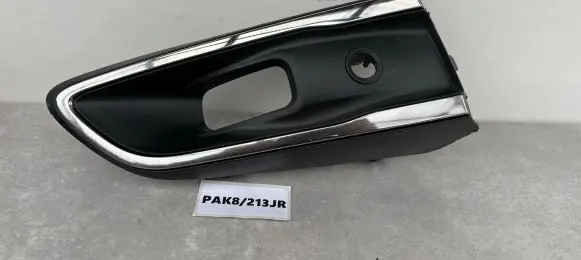 Renault Zoe Front bumper lower grill 261A32884R