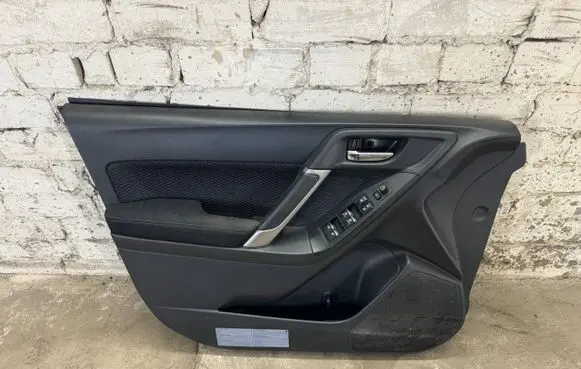 Front door card panel trim