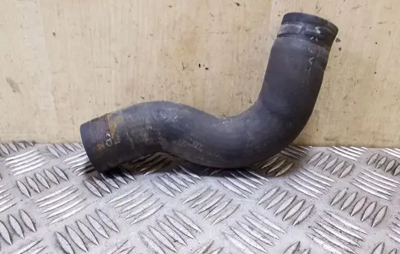 Subaru Outback Engine coolant pipe/hose